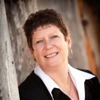 Kate Vickers email address & phone number | APN News & Media Real ...