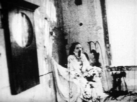 10 Great Non-Narrative Films You Should Not Miss – Taste of Cinema ...