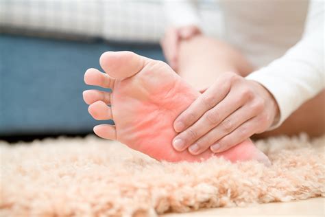 How Psoriatic Arthritis Affects your Feet