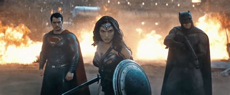 Review: Batman v Superman - ASKSonnie