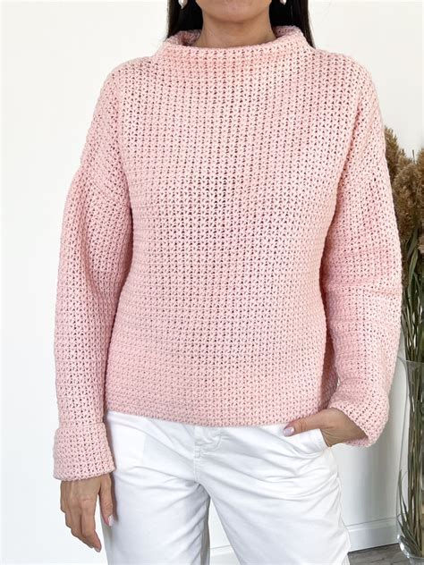 Свитер связанный крючком описание | Crochet fashion, Crochet clothes ...