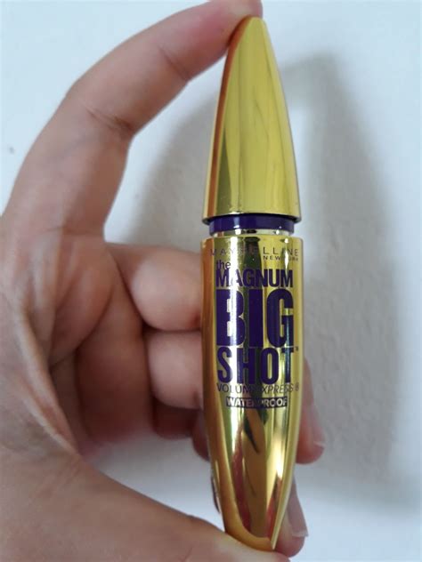 Maybelline New York Volum' Express The Colossal Big Shot Waterproof ...