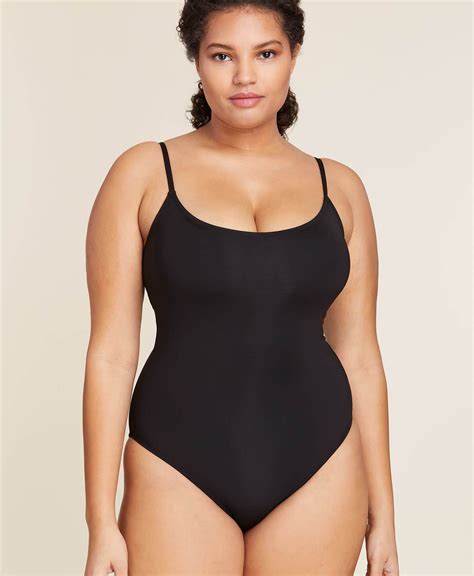 Best Swimsuits by Body Type From a Swimwear Expert | PS Fashion