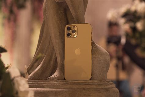Что такое сбоку на iphone 12 pro