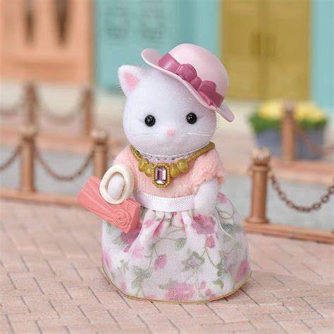 Buy Sylvanian Families - Fashion Play Set - Persian Cat