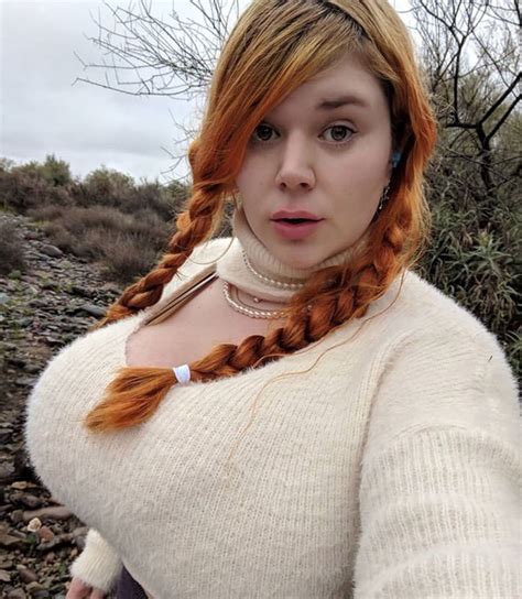 pin  perfectly curvy redheads