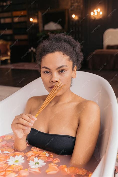 Mexi-Cuban OnlyFans: Redefining Beauty Standards And Body Positivity Image 15