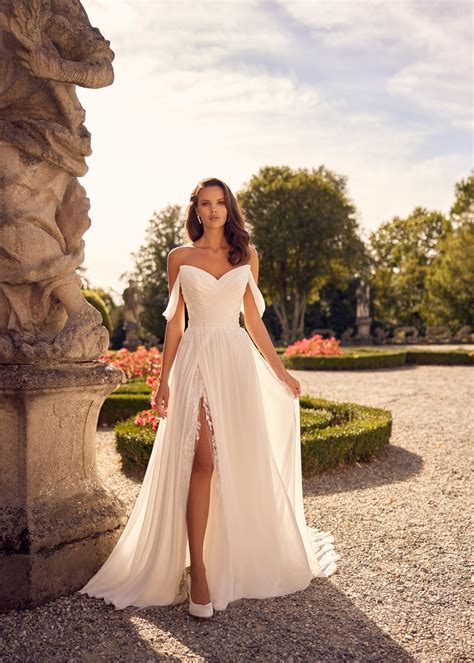 GABRIELLA – Maria Del Pilar Bridal