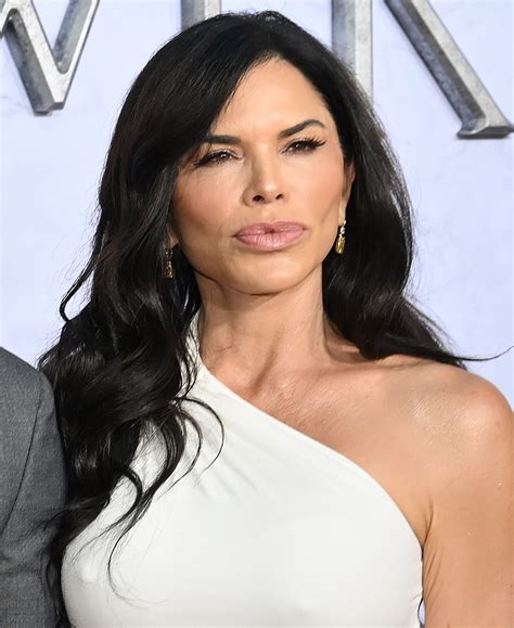 LAUREN SANCHEZ PLASTIC SURGERY: HOW DID SHE TRANSFORMATION? – BeautyPg