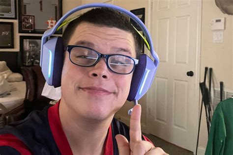 Twitch Streamer Sketch Speaks Out After Past OnlyFans Content Leaked