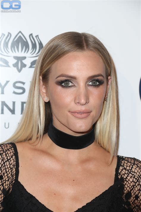 Ashlee Simpson nude pictures, onlyfans leaks, playboy photos, sex scene