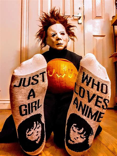 The side of Michael Myers you never see in the movies : r/HalloweenCostume