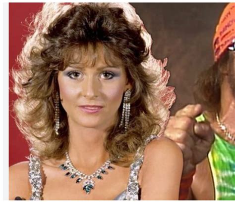 Elizabeth flair Age, Career, Family, Net Worth, Height Bio 2024.