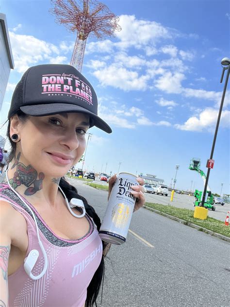 TW Pornstars - 3 pic. Joanna Angel. Twitter. Good morning!! I’m About