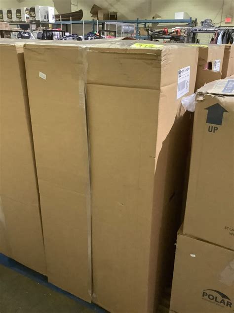 BOX OF RAFT-R-MATE EXTRUDED POLYSTRENE ATTIC RAFTER VENT 75 PIECES