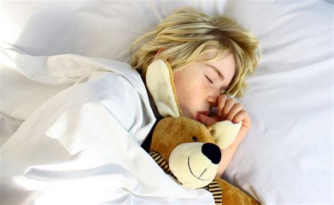 What You Need to Know About Thumb Sucking | Brown's Line Dental