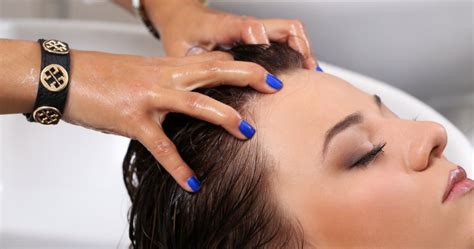 Hair Spa Benefits & How To Do Hair Spa at Home