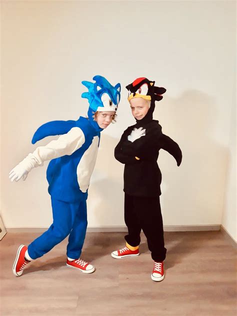Shadow The Hedgehog Cosplay