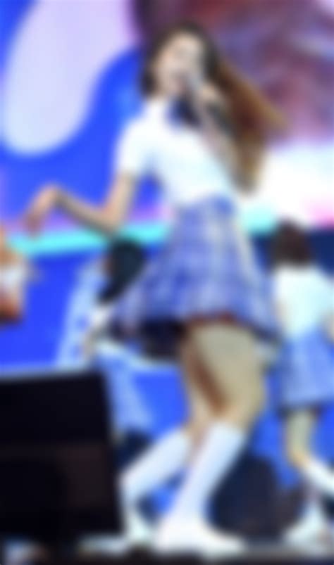 TWICE - Tzuyu : kpopfap