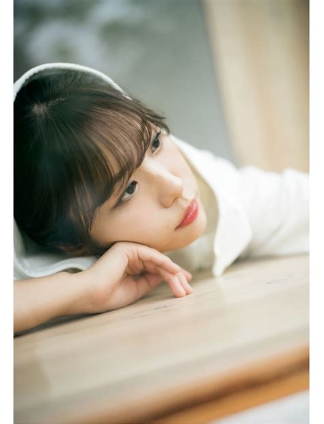 AIMI 愛美, Young Dragon Age ヤングドラゴンエイジ 2022 Vol.09 - Idol