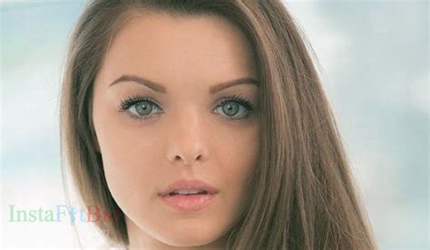 Michelle Jean - Bio, Age, Height, Wiki | Models Biography