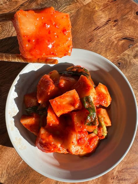 Radish Kimchi (Kkakdugi) | Recipes with Step-by-step Videos