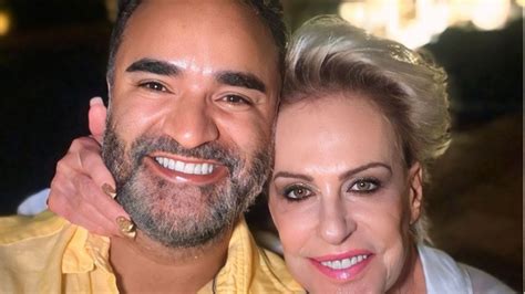 Fabio Arruda E Ana Maria Braga