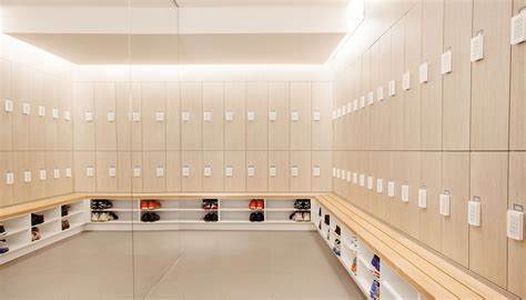 Light filled locker room for office building by Five at Heart. | Gym
