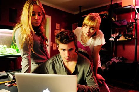 LenaLove | Film-Rezensionen.de