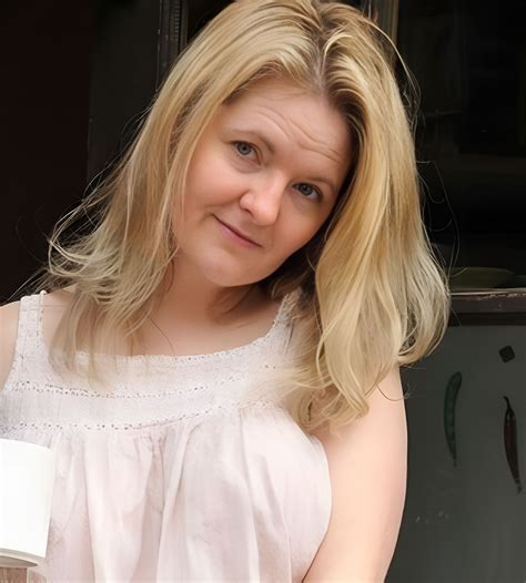 Tasty Trixie Porn Pics