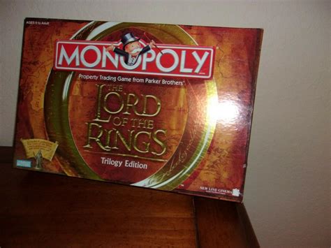 The Lord of The Rings Monopoly Board Game Trilogy Edition COMPLETE-Nice ...