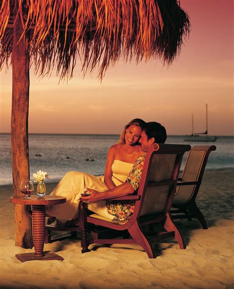 Beautiful Tours and Travel Destinations: Kerala Honeymoon Tours