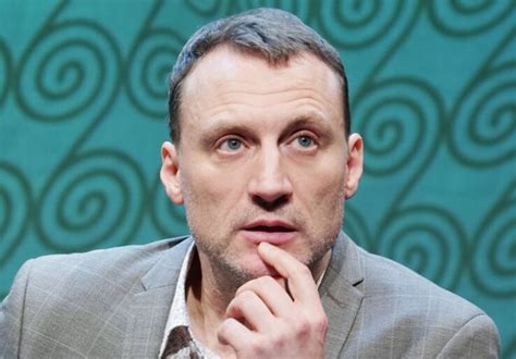 Стал бомжом с разбитым лицом: Анатолий Белый показал, как живет в Израиле
