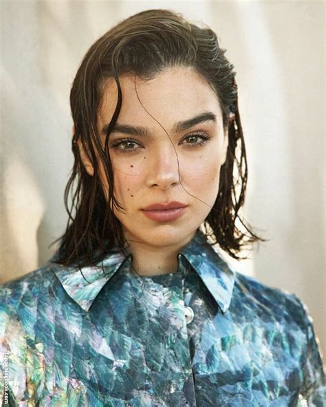 Hailee Steinfeld / haileesteinfeld Nude, OnlyFans Leaks, Fappening