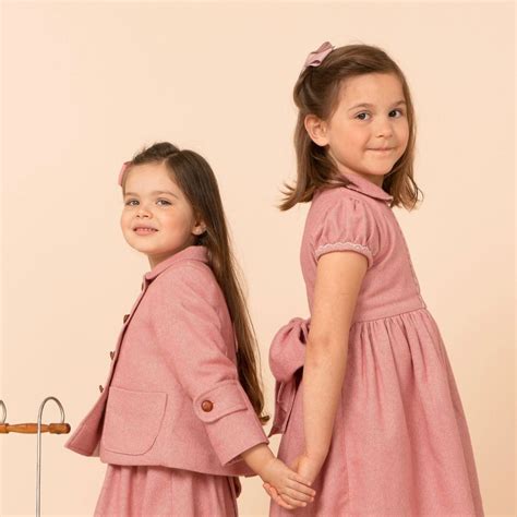 Amaia Kids ♥Dusty Pink & Gold.﻿﻿くすみピンクにゴールドの水玉模様がキュートなお生地を使用したラインナップ。﻿﻿ ...