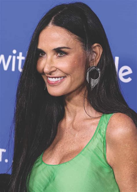 This Celebrity Just Revealed Their Secret to Success Using forum phun celebrity extra - aik7jr1
