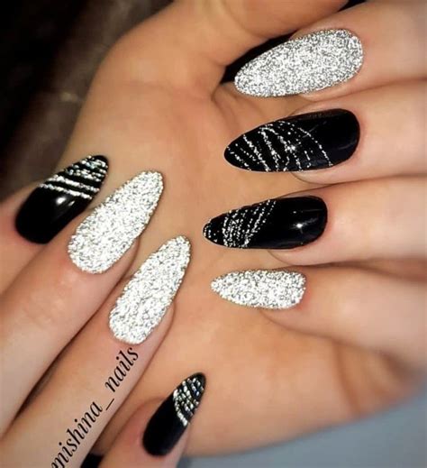 ☃️ ☃️ ☃️ | Дизайнерские ногти, Красивые ногти, Модные ногти