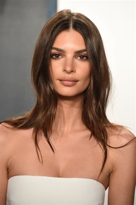 Emily Ratajkowski nous dévoile comment elle s'est réappropriée son