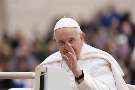 papa francesco operato al gemelli  sta oggi lultimo bollettino