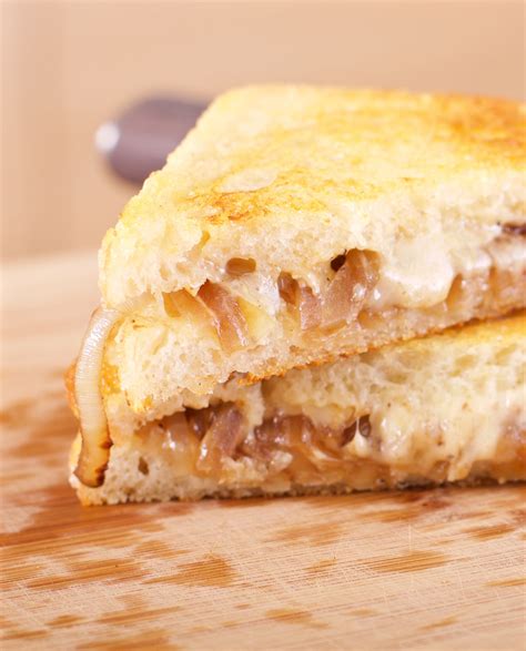 Caramelized Onion Grilled Cheese Sandwich — Land of Noms