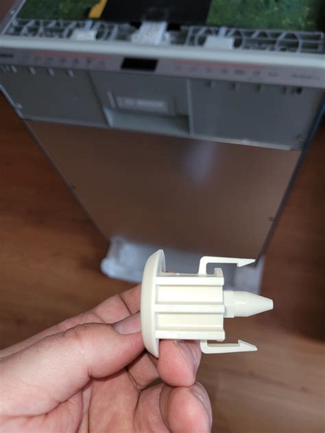 [Rozwiązano] Bosch SPV6ZMX2 zmywarka - Zakupiłem nową zmywarkę w środku ...