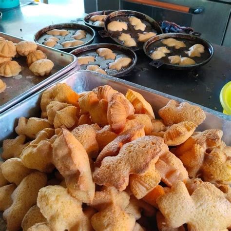 kuih tradisional bahulu snack makanan ringan food tiktok shop