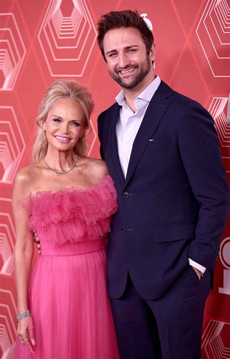 Kristin Chenoweth Married Josh Bryant in Texas Wedding Ceremony (Exclusive)