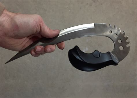 Chronicles of Riddick Blades... | RPF Costume and Prop Maker Community