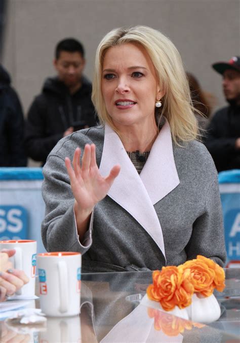 MEGYN KELLY Eats Pizza at Access Hollywood in New York 11/14/2017