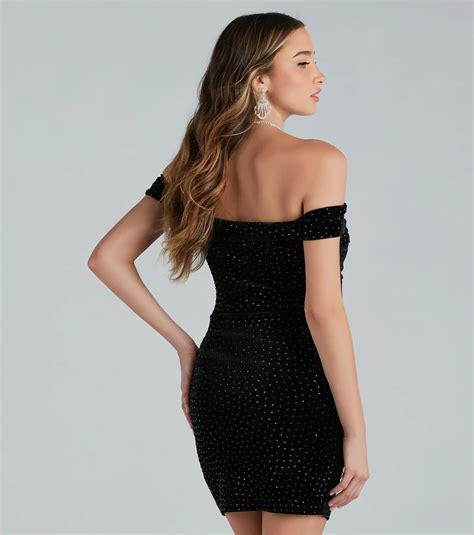 Black Velvet Gowns & Windsor