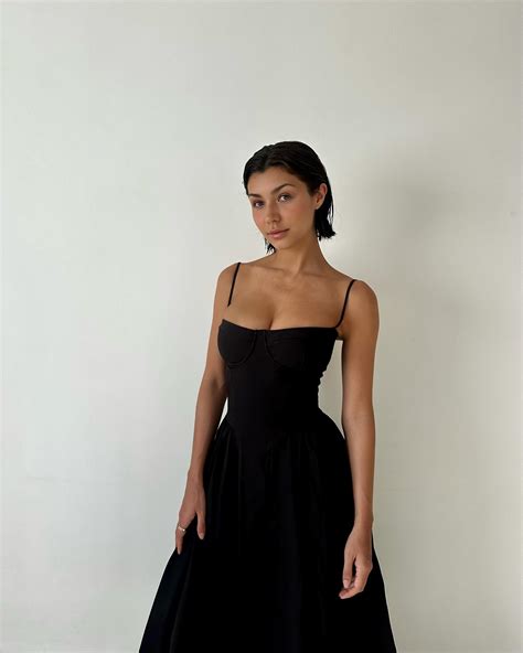 𝑪𝒂𝒕𝒂 𝑭𝒓𝒆𝒆𝒓 (@catafreer) • Instagram photos and videos