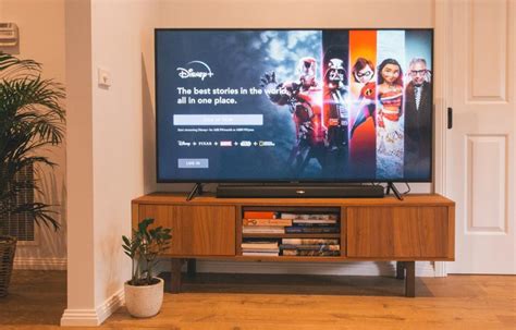 Cara Hitung Ukuran TV 43 Inch Berapa CM dan Tips Memilihnya