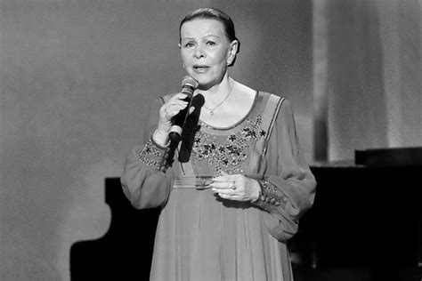Умерла народная артистка Александра Стрельченко: Музыка: Культура: Lenta.ru