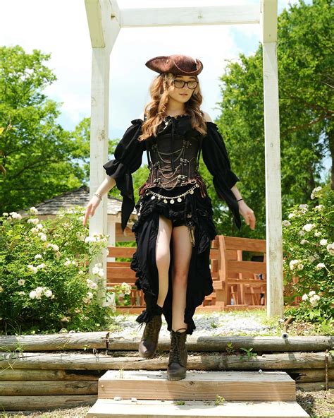 Alyssa (@lyssaurora) • Instagram photos and videos